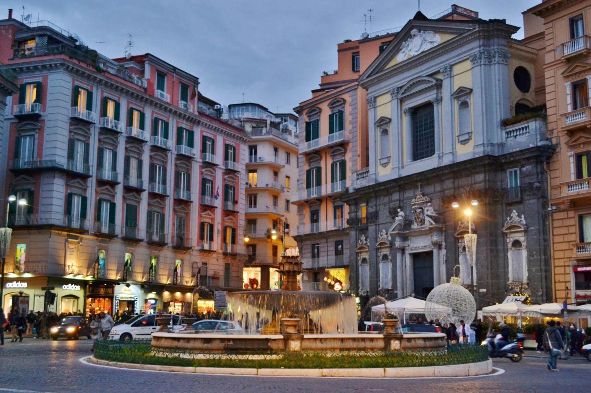 Vibra Napoli Apartament Buitenkant foto
